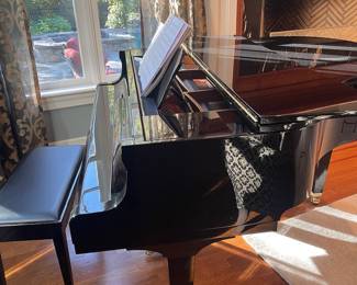 Yamah baby grand piano