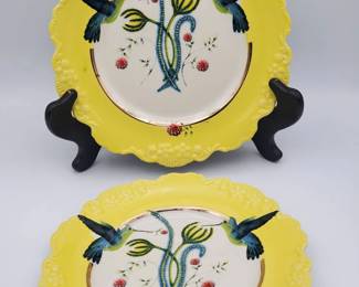 (2) Lou Rota - Nature Table Plates
Two yellow matching 'Nature Table' Anthropologie Lou Rota plates with hummingbird design.