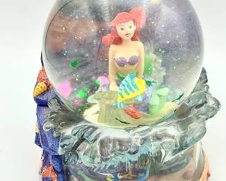 Disney Little Mermaid Musical Snowglobe