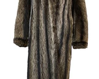 Gorgeous Vintage Full Length Raccoon Fur Coat 