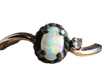 10k Gold Diamond Opal Ring
