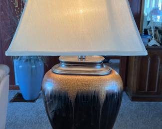 Ceramic table lamp (1 of 2)