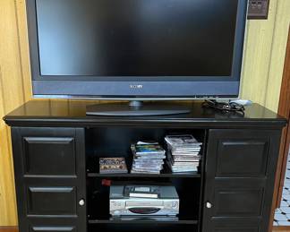 TV/entertainment cabinet