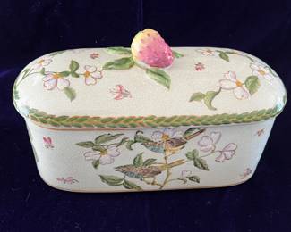 WL 1985 covered trinket box