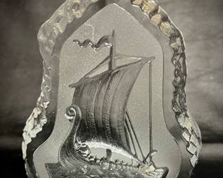 Nybro etched glass paperweight