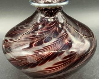 1983 VSTMCR Signed Feather Swirl Art Glass Vase
