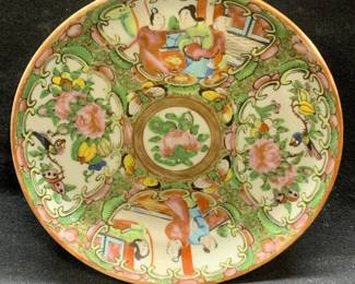 Vintage Chinese Famille Rose Porcelain Plate

