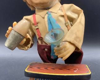 CHARLEY WEAVER BARTENDER Vintage Tin Toy
