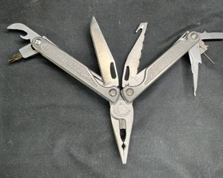 Leatherman Tool