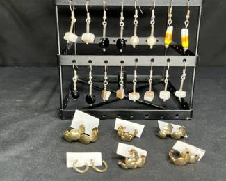 14 Pairs of Earring