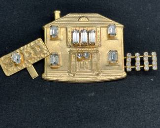 Retro Gold tone Realtor Brooch