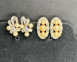 2 Pennini Rhinestone & Faux Pearl Clip On Earrings