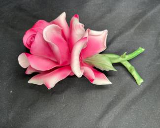 Capodimonte Treasure Variegated Stemmed Pink Rose
