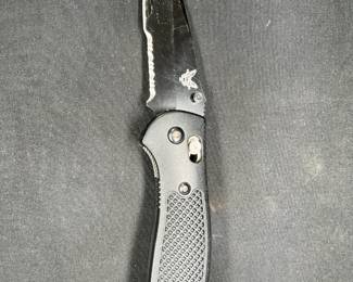 Benchmade Mini Griptilian Black Drop Point Knife