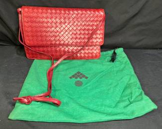 Bottega Veneta Burgundy Intrecciato Hand Bag