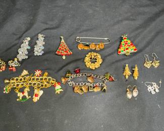 Christmas Brooches, Bracelets, & Earrings