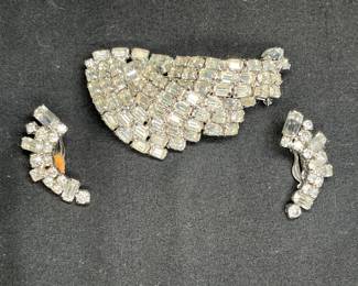 Kramer & Gale Rhinestone Brooch & Clip On Earrings