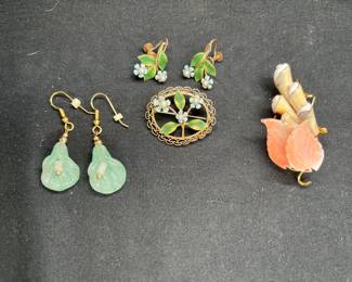 2 VTG Floral Brooches & Earrings
