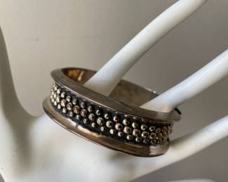 Lot 7413 Sterling Silver Mexico Hinged Bangle Cuff Bracelet