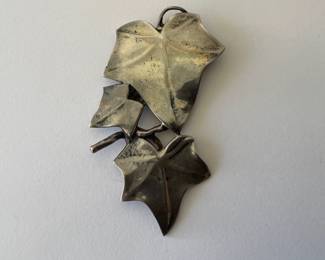 Lot 7425 Vtg Sterling Ivy Leaves Pin Brooch