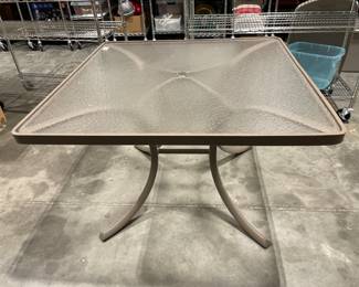 Lot 7756 Tropitone 42 Square Patio Dining Table w Acrylic Top  Incl Outdoor Cover