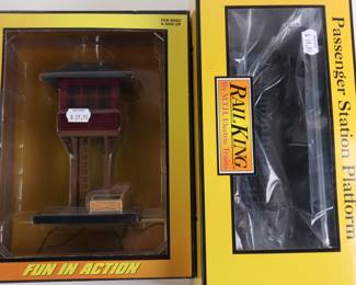 Lot 9977 Rail King Train Buildings Gate Tower  Station Platform