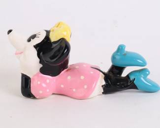 Lot 9809 Vintage Disney Minnie Mouse Figurine  Made in Japan