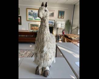 Lot 8147 1  Large 40h  Alpaca Llama Pottery Sculpture with Real Fleece