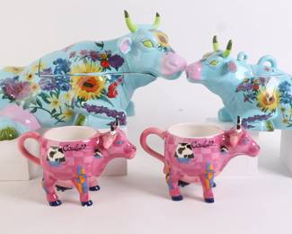 Lot 8139 Cow Parade  Home Decor Lot