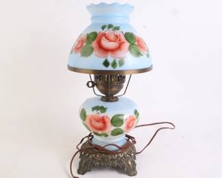 Lot 7620 Vintage Victorian Hurricane Parlor Floral Lamp