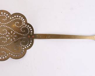 Lot 7602 Antique Brass Coal Sifter  Fireplace Tool