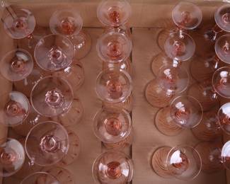 Lot 7626 Lot of 24 Pink Glass Stemware  Arcoroc France Rosaline Swirl  Libbey Gibraltar Pink