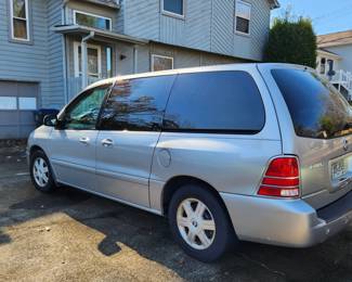 2004 Mercury Monterey 