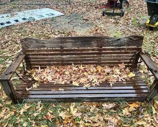 Nice large hanging swing