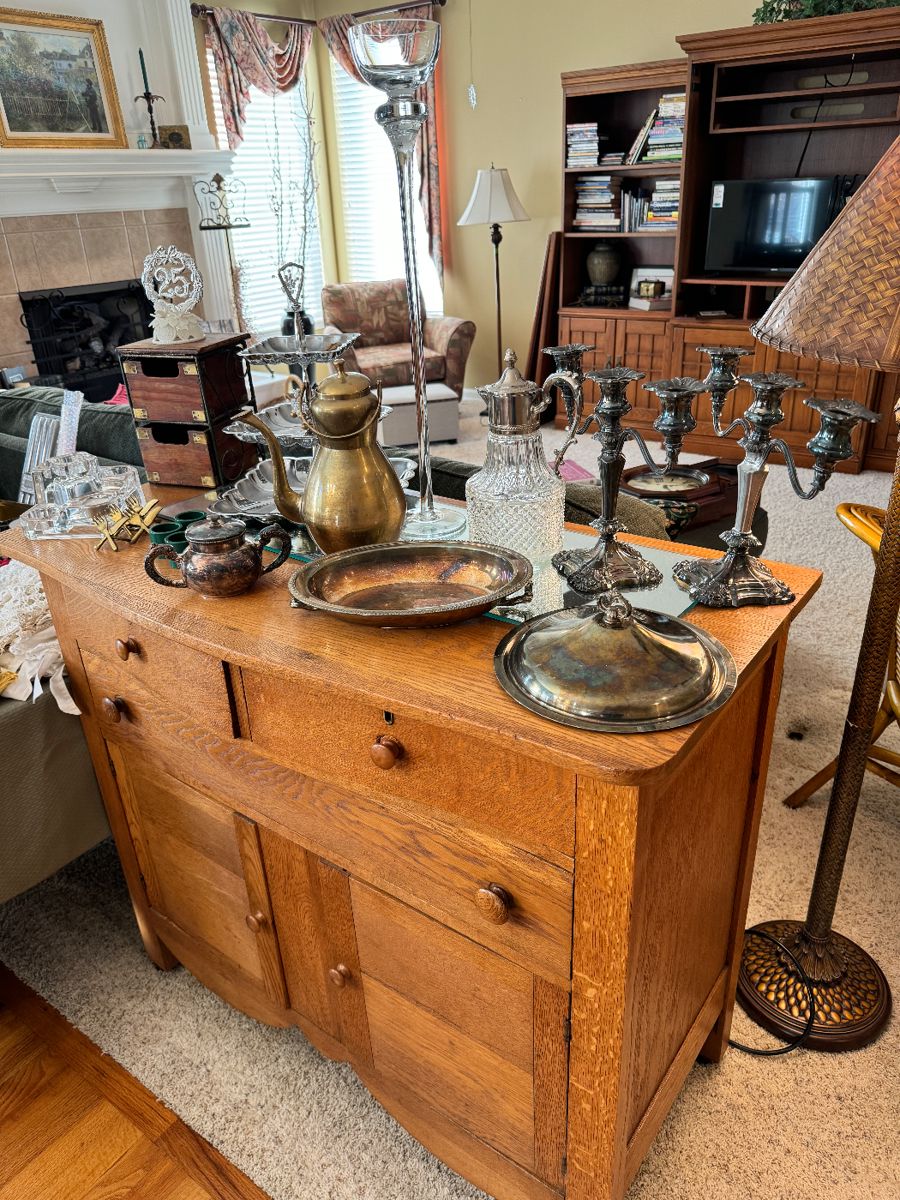 Spectacular West Olathe Estate Sale with... starts on 1/18/2024