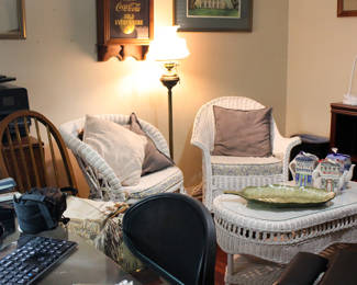 White wicker rockers and table