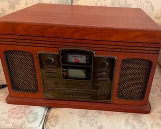 Made to look like an old radio. 