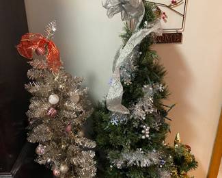 mini Christmas trees