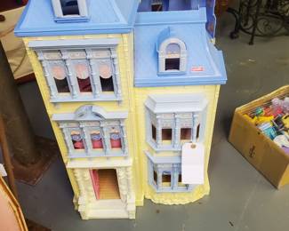 The Loving Family & Home 