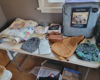 Comforter, Quilts and Bags