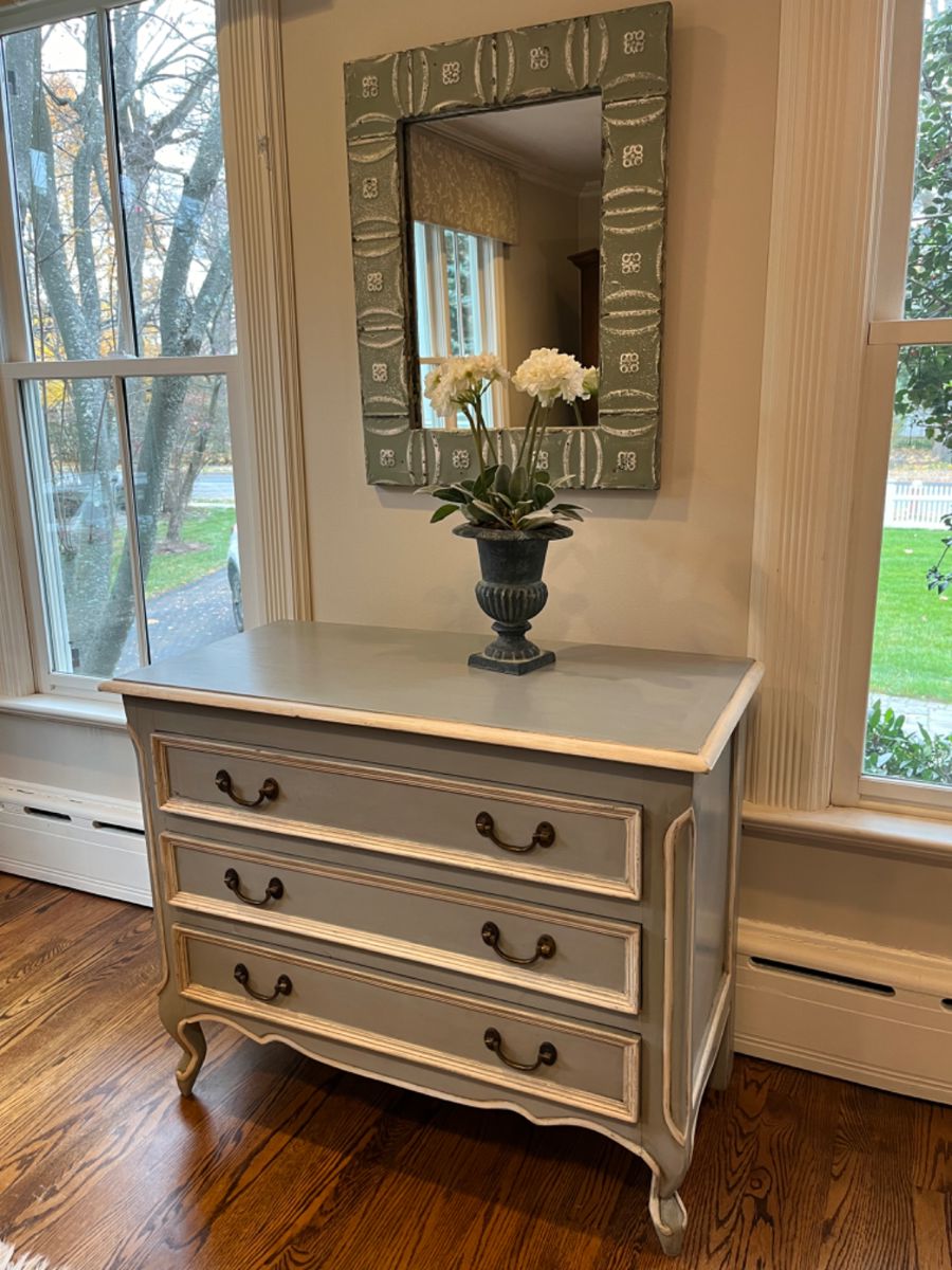 NEW JERSEY ESTATE AND MOVING SALES IN RIDGEWOOD... starts on 1/12/2024