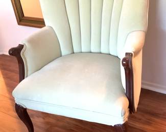 Tufted Arm Chair