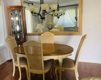 Blonde Dining Set w/ 4 chairs and table leaf / large gold wall mirror