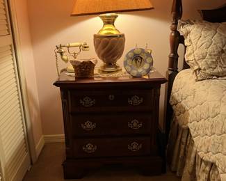 Vintage Mahogany Night Stand