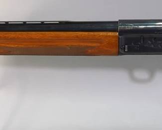 Belgium Browning Light Twelve 12 ga Shotgun SN# 68G 39970, 30" Bbl