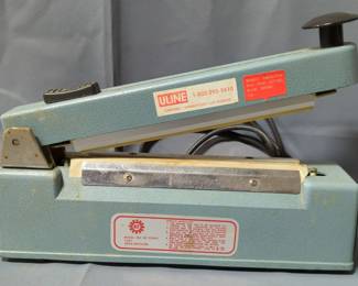 Uline Impulse Sealer, Model # KF-200HC, Powers On