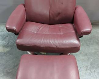 Stressless Cushioned Reclining Chair With Matching Ottoman