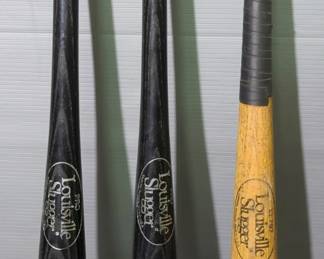 Louisville Slugger Baseball Bats Including Payless Cashways Kc Royals Baseball Club Bat, Qty 2, And LL79 George Brett Little League Baseball Bat