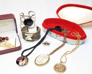 Costume Jewelry and Trinket Box