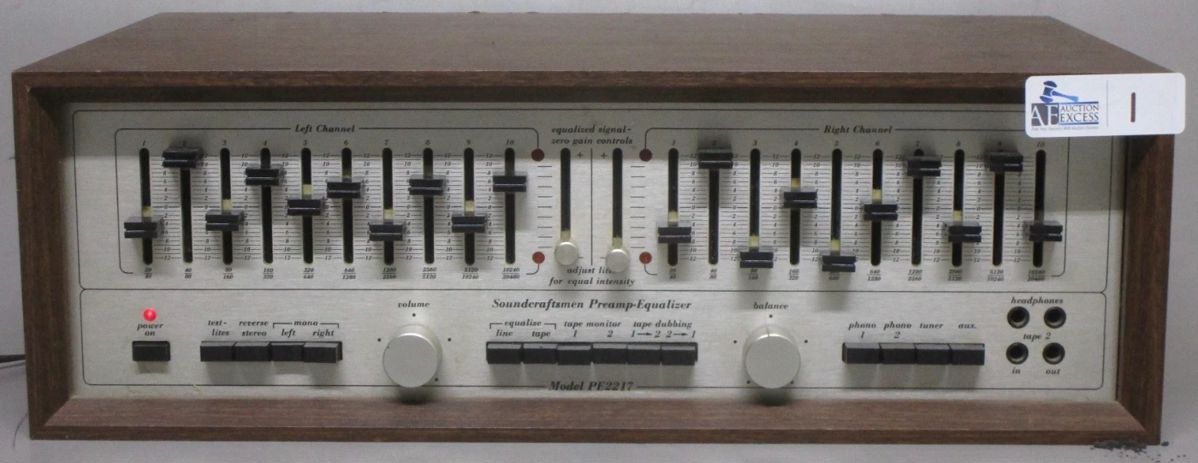 SOUNDCRAFTSMAN PE217 PRE AMP EQ